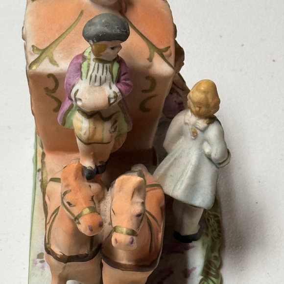 Vintage Fairyland China Horses and Carriage Figurine Made in Occupied Japan - Picture 2 of 7